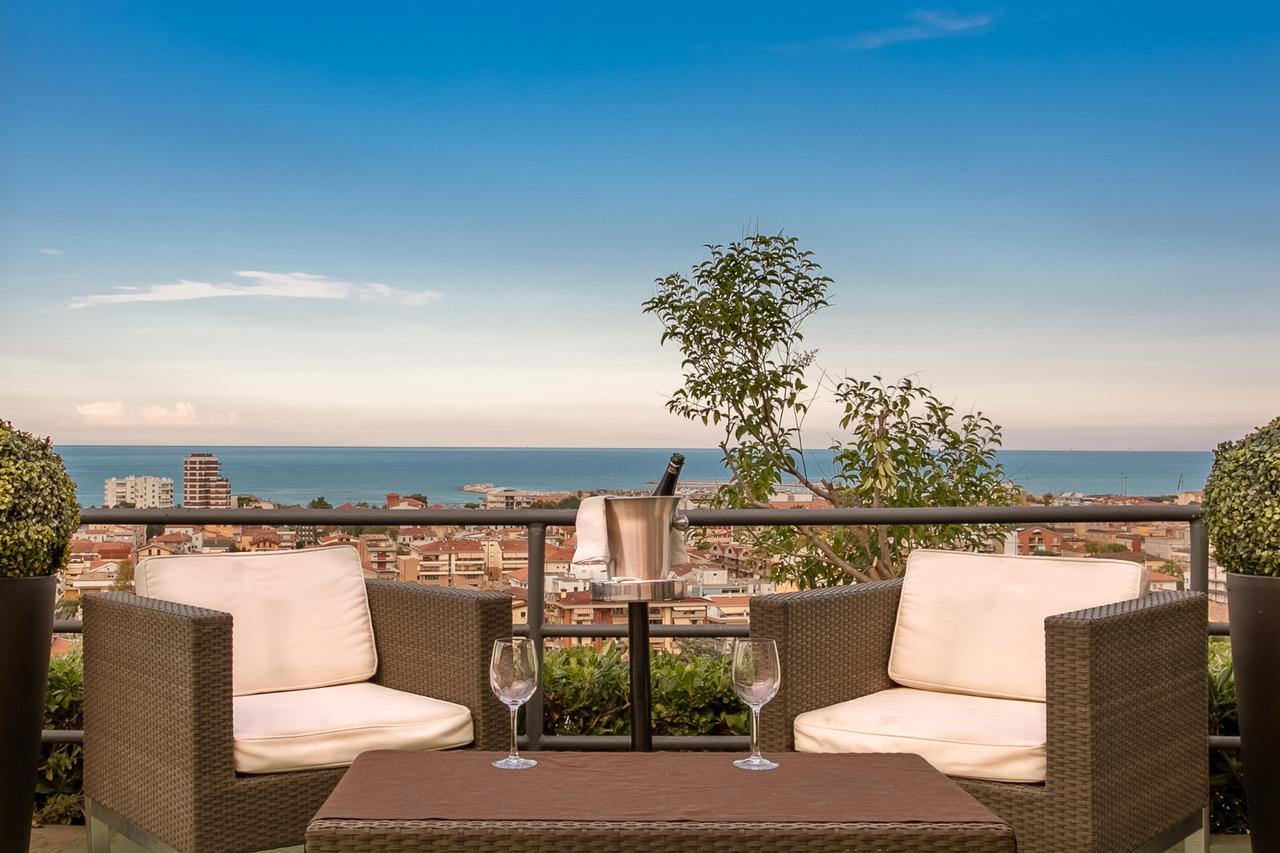Bellavistarelax Hotel Giulianova Luaran gambar