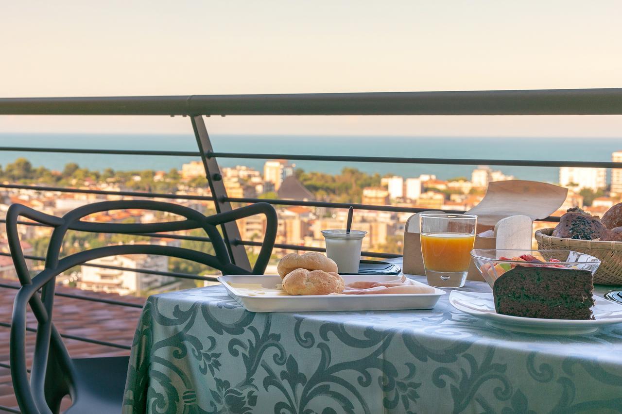 Bellavistarelax Hotel Giulianova Luaran gambar